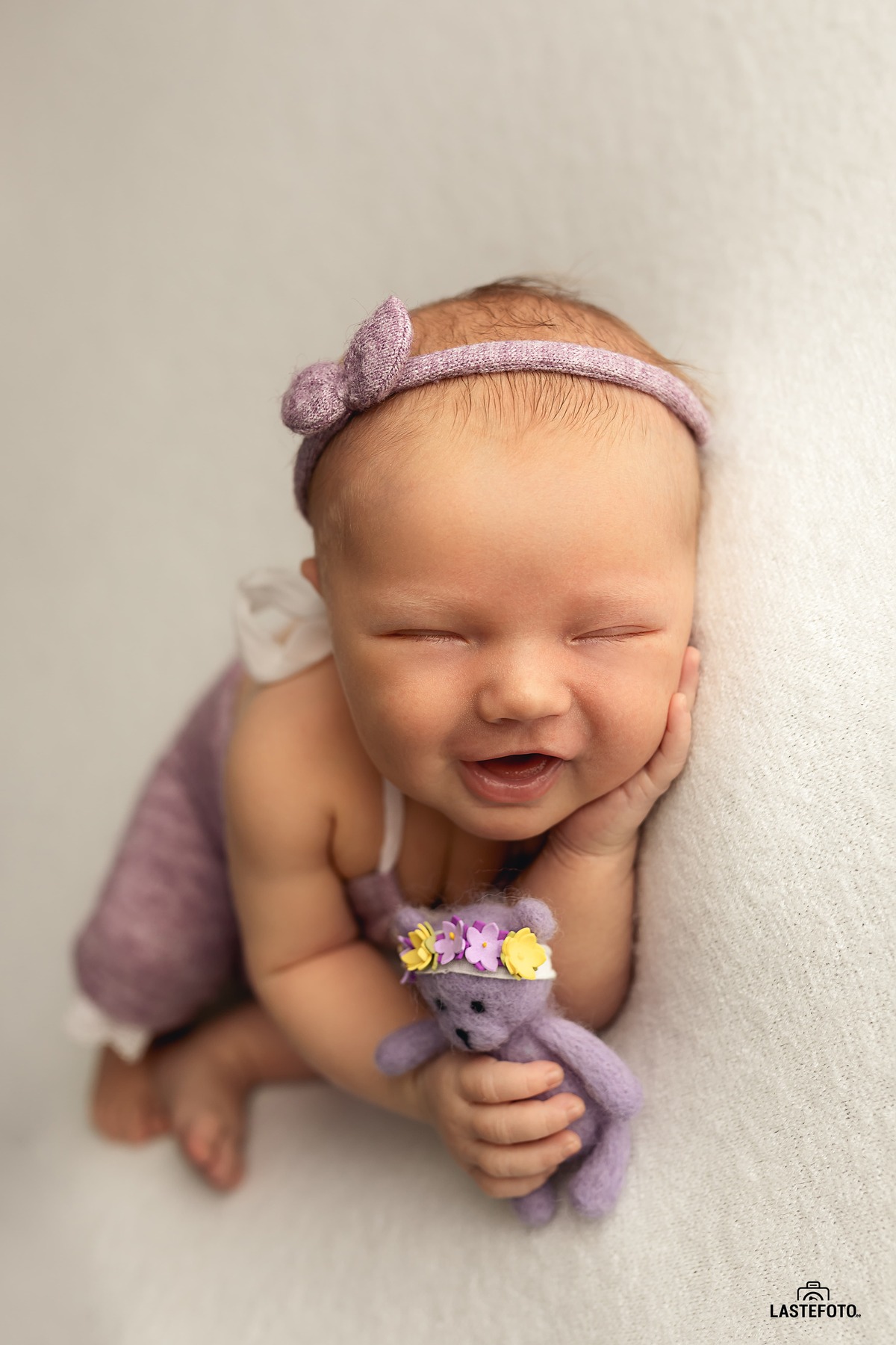 photoshoot gift card newborn