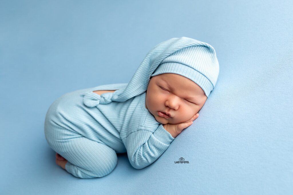 newborn sleep 2